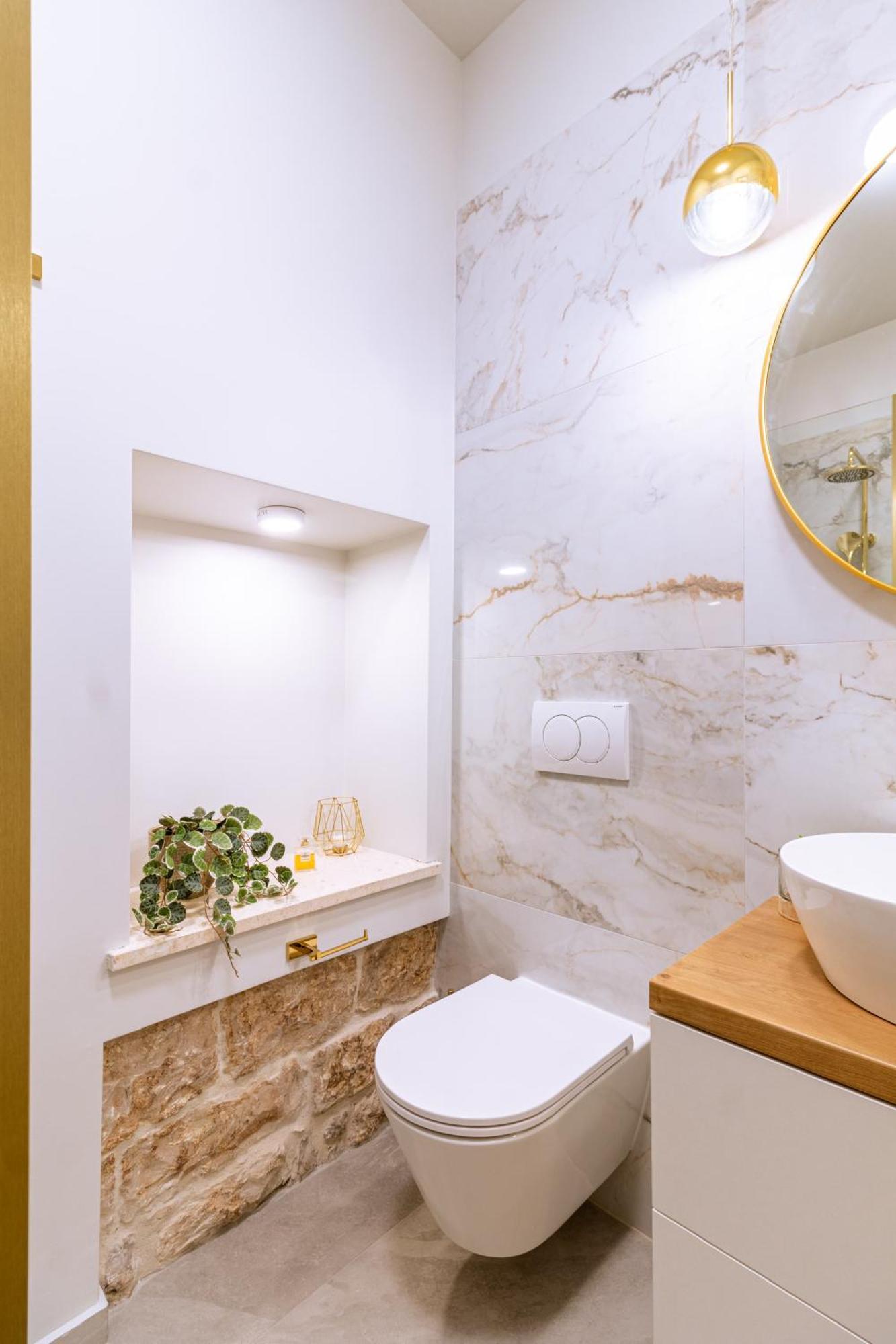 Luxury 2 Bedroom-2 Bathroom Apartment & Studio App With Rooftop Terrace สปลิท ห้อง รูปภาพ