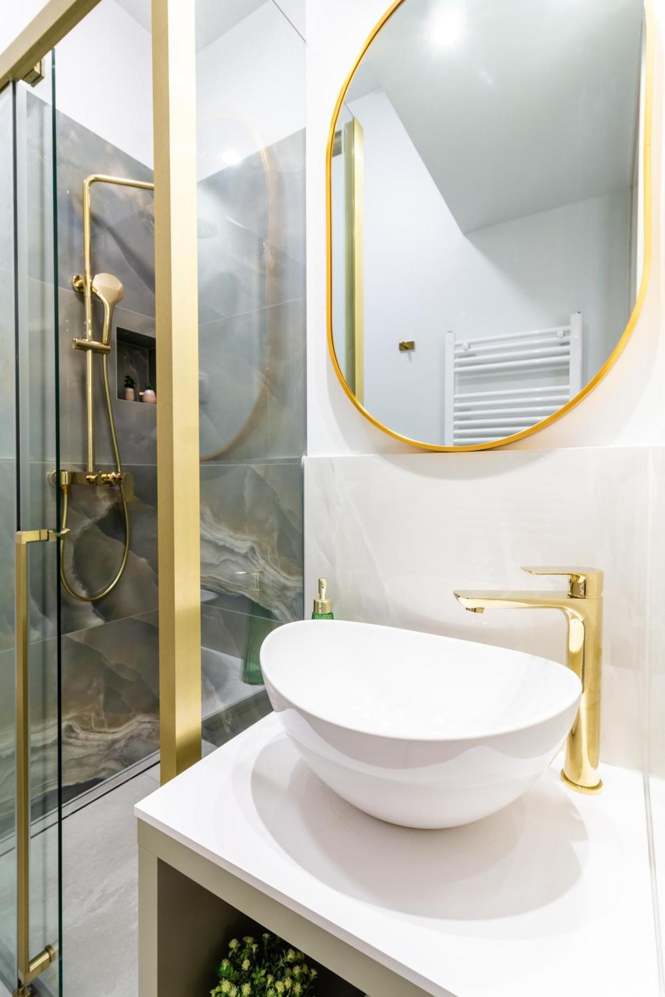 Luxury 2 Bedroom-2 Bathroom Apartment & Studio App With Rooftop Terrace สปลิท ภายนอก รูปภาพ